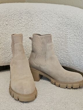 Hayle Platform Chelsea Boot